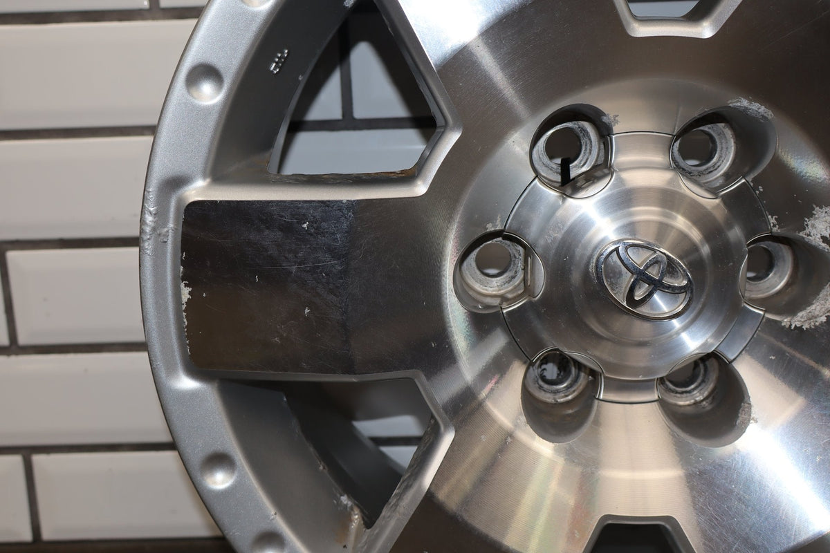 2007-2014 Toyota FJ Cruiser Alloy Wheel 4261135480 OEM