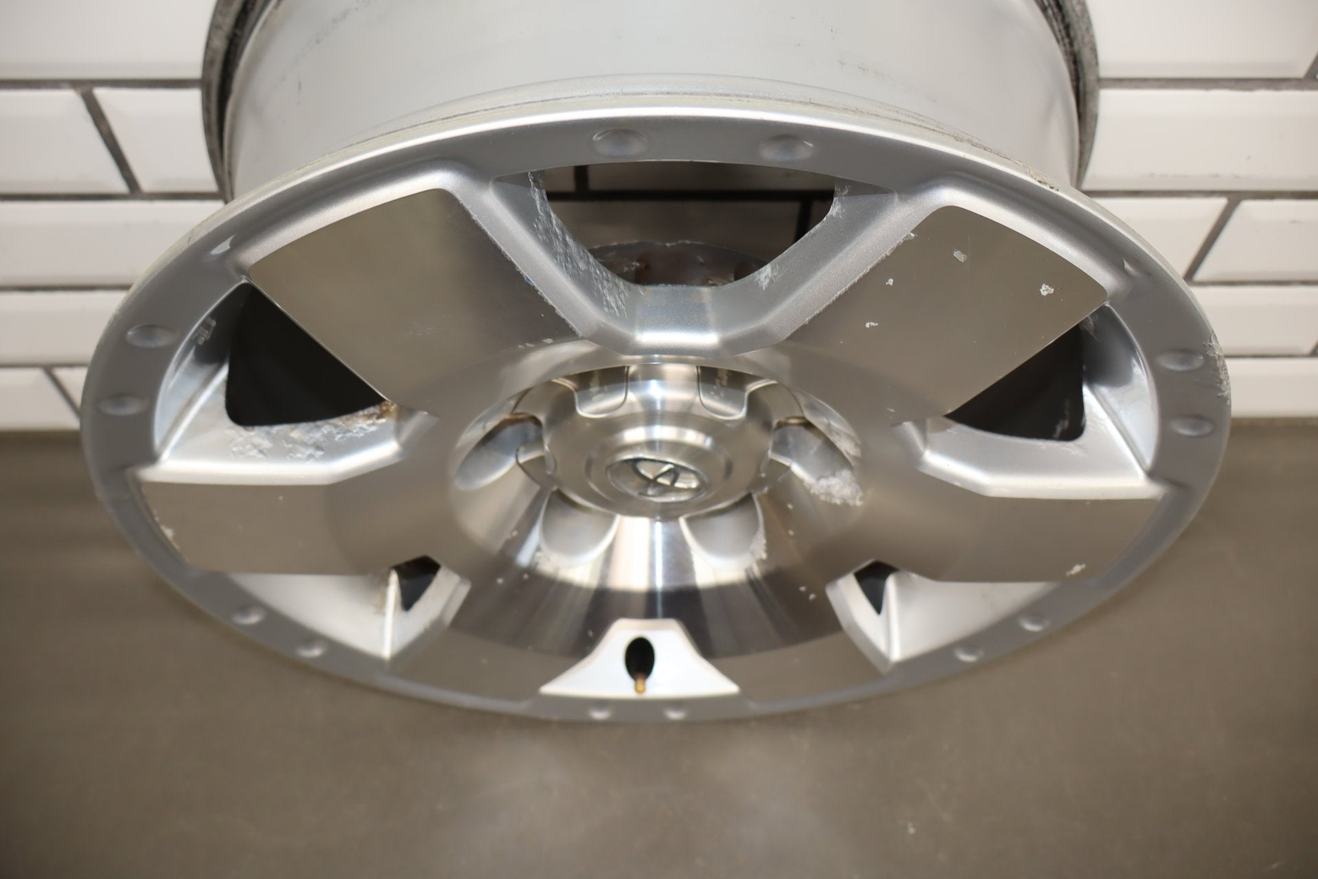 2007-2014 Toyota FJ Cruiser Alloy Wheel 4261135480 OEM