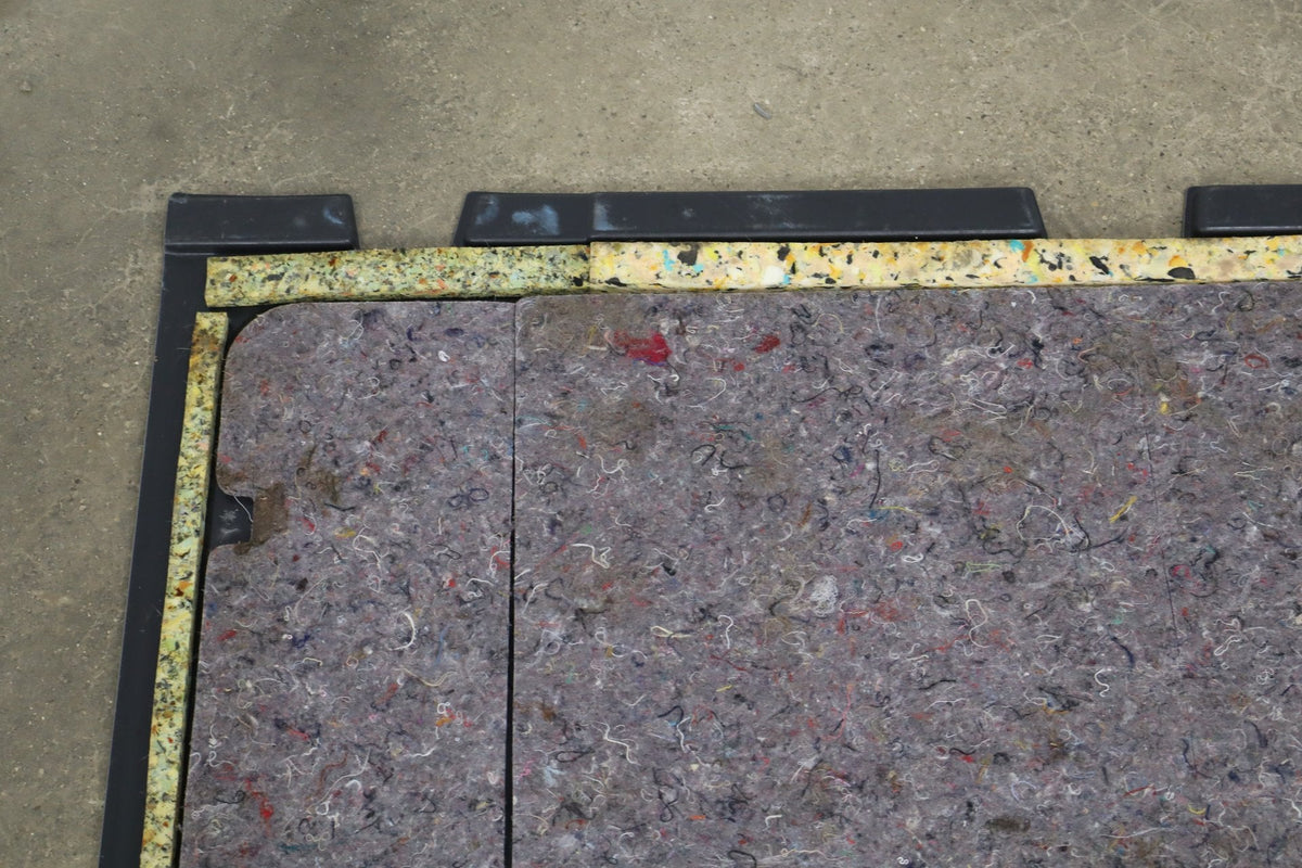 2007-2014 Toyota FJ Cruiser Cargo Cover OEM