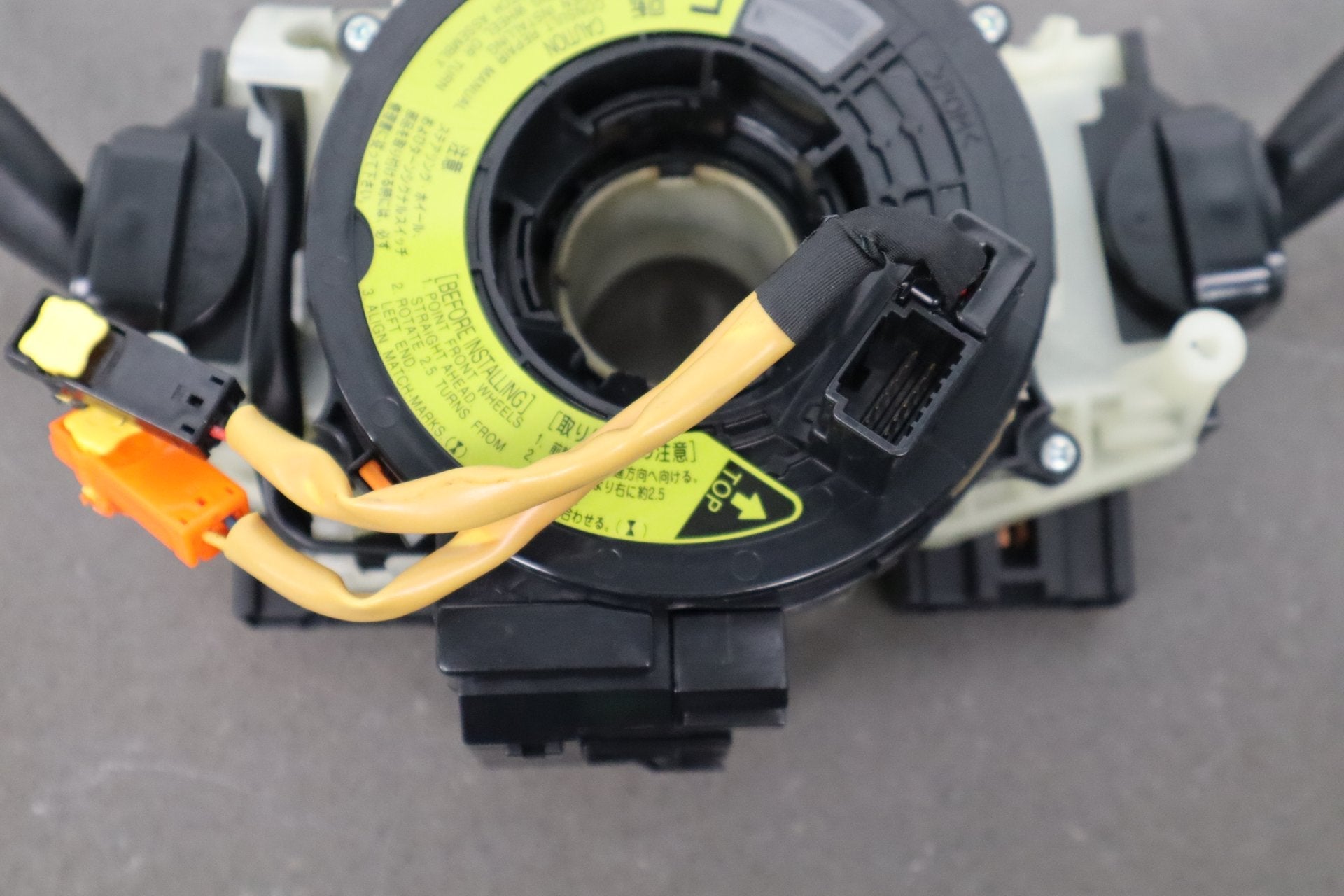 2007-2014 Toyota FJ Cruiser Combination Switch Angle Sensor 8924535020 OEM