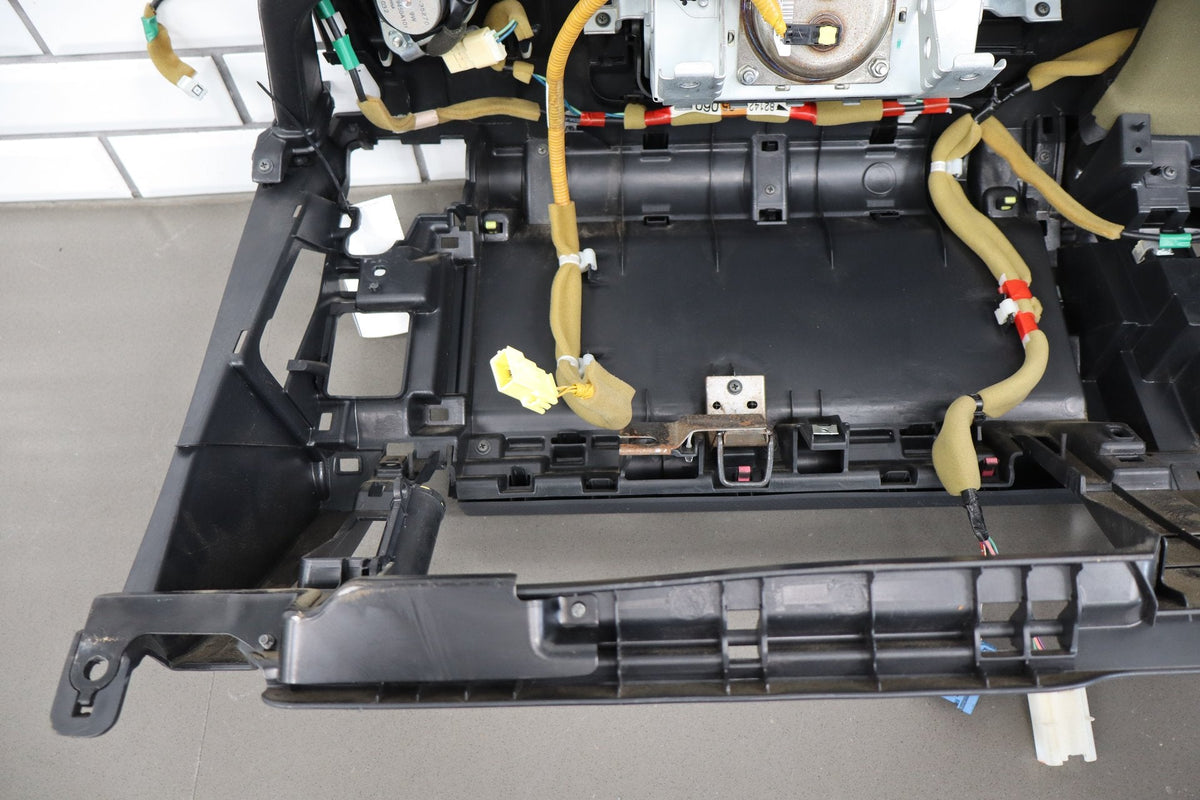 2007-2014 Toyota FJ Cruiser Dashboard Panel Assembly