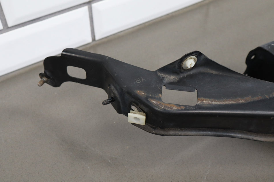 2007-2014 Toyota FJ Cruiser Front Bumper Retainer 5252135030 OEM