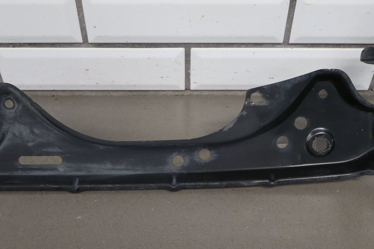 2007-2014 Toyota FJ Cruiser Front Bumper Retainer 5252135030 OEM
