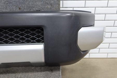 2007-2014 Toyota FJ Cruiser Front Bumper W/ Rebar OEM