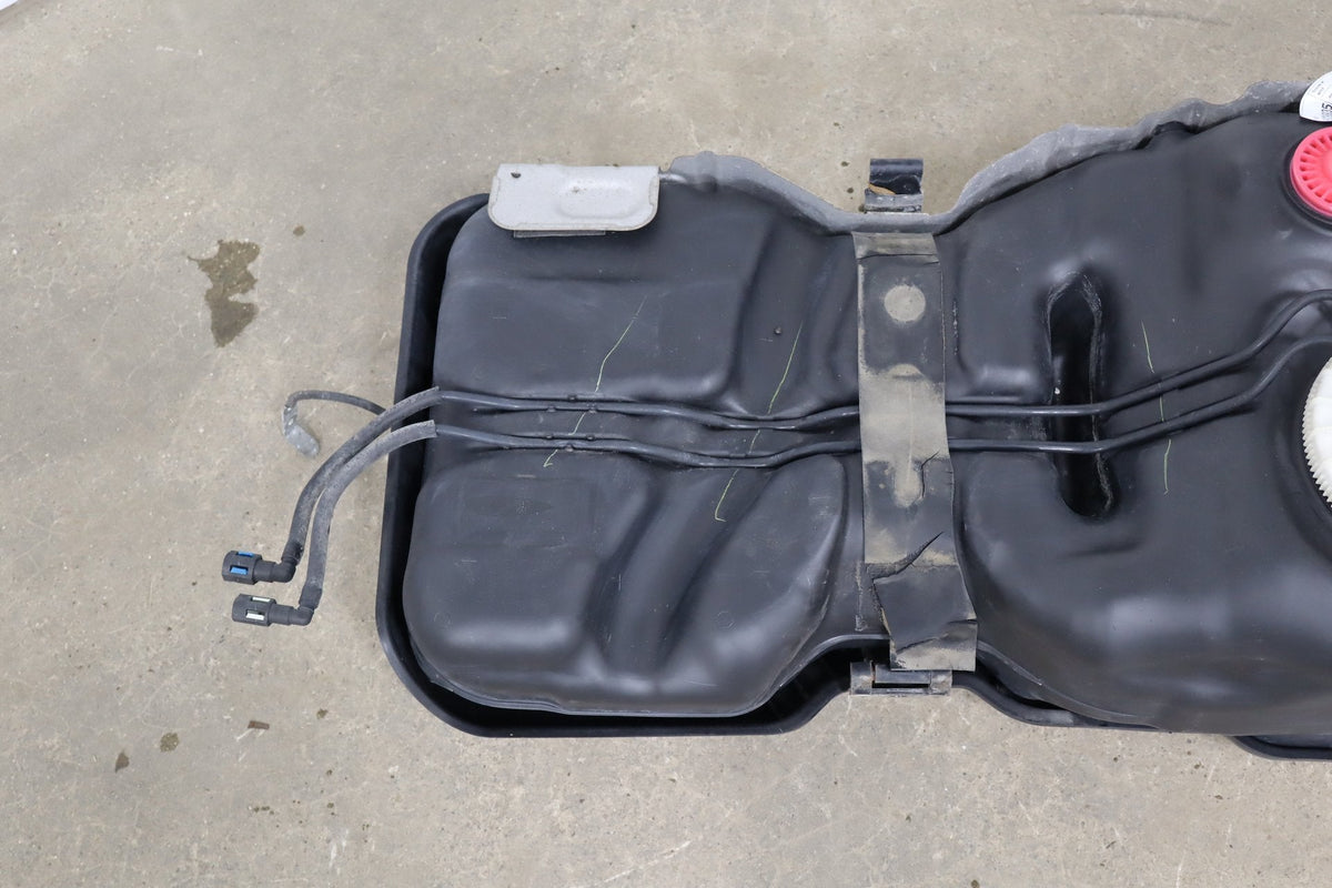 2007-2014 Toyota FJ Cruiser Fuel Tank 770013d551 OEM