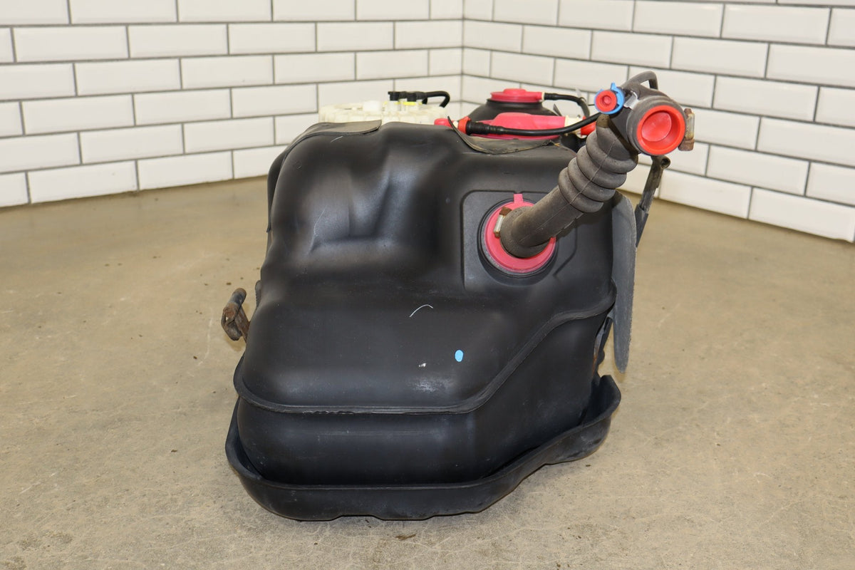 2007-2014 Toyota FJ Cruiser Fuel Tank 770013d551 OEM