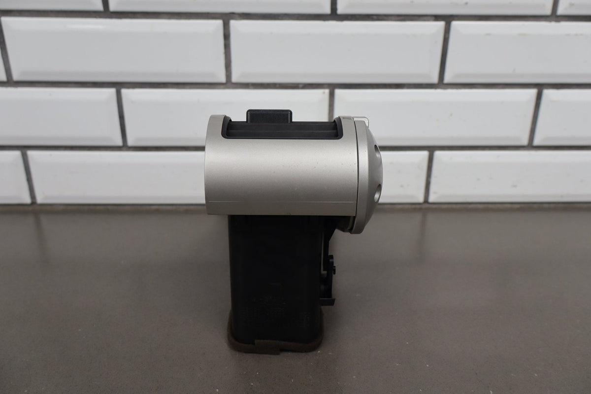 2007-2014 Toyota FJ Cruiser Left Dash Air Vent 5565035081 OEM