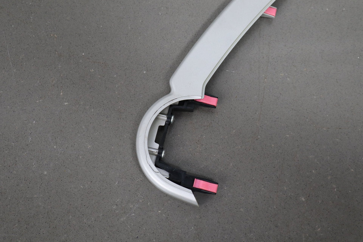 2007-2014 Toyota FJ Cruiser Left Dash Air Vent 5565035081 OEM