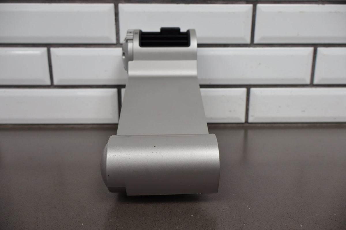 2007-2014 Toyota FJ Cruiser Left Dash Air Vent 5565035081 OEM