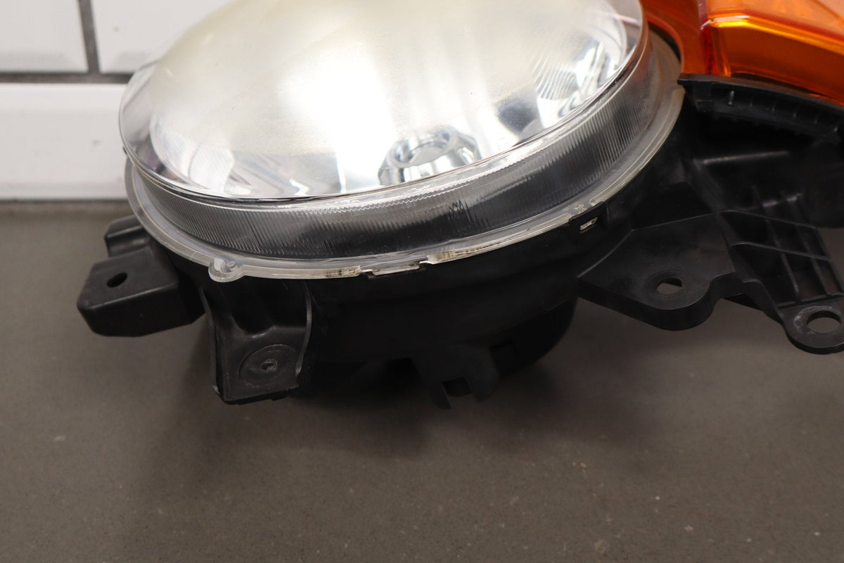 2007-2014 Toyota FJ Cruiser Left Driver Headlamp