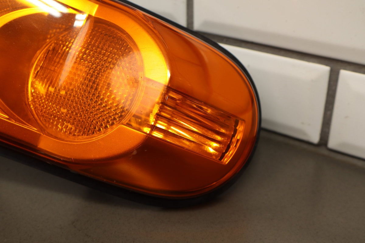 2007-2014 Toyota FJ Cruiser Left Driver Headlamp