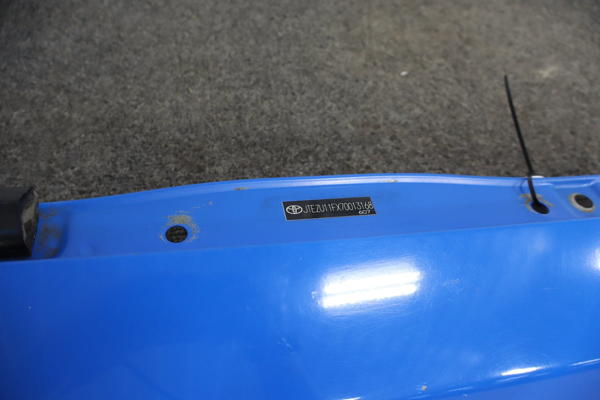 2007-2014 Toyota FJ Cruiser Left Fender Voodoo Blue 2JV