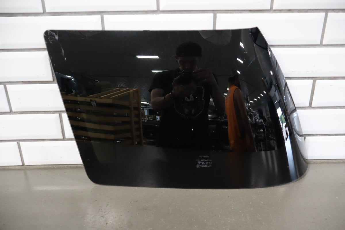 2007-2014 Toyota FJ Cruiser Left Quarter Window OEM