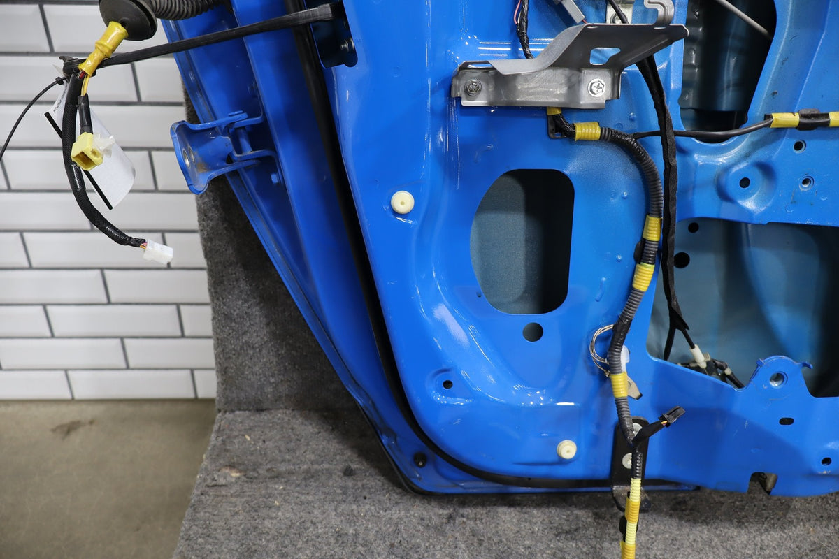 2007-2014 Toyota FJ Cruiser Left Rear Door Voodoo Blue ( 2JV )