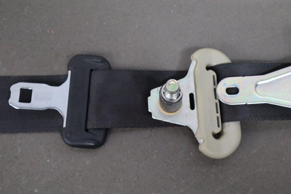 2007-2014 Toyota FJ Cruiser Left Rear Seat Belt Dark Charcoal 11