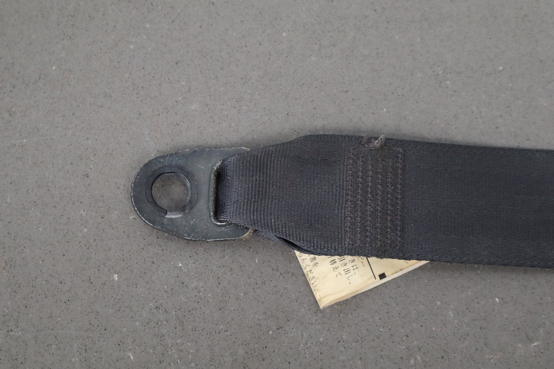2007-2014 Toyota FJ Cruiser Left Rear Seat Belt Dark Charcoal 11
