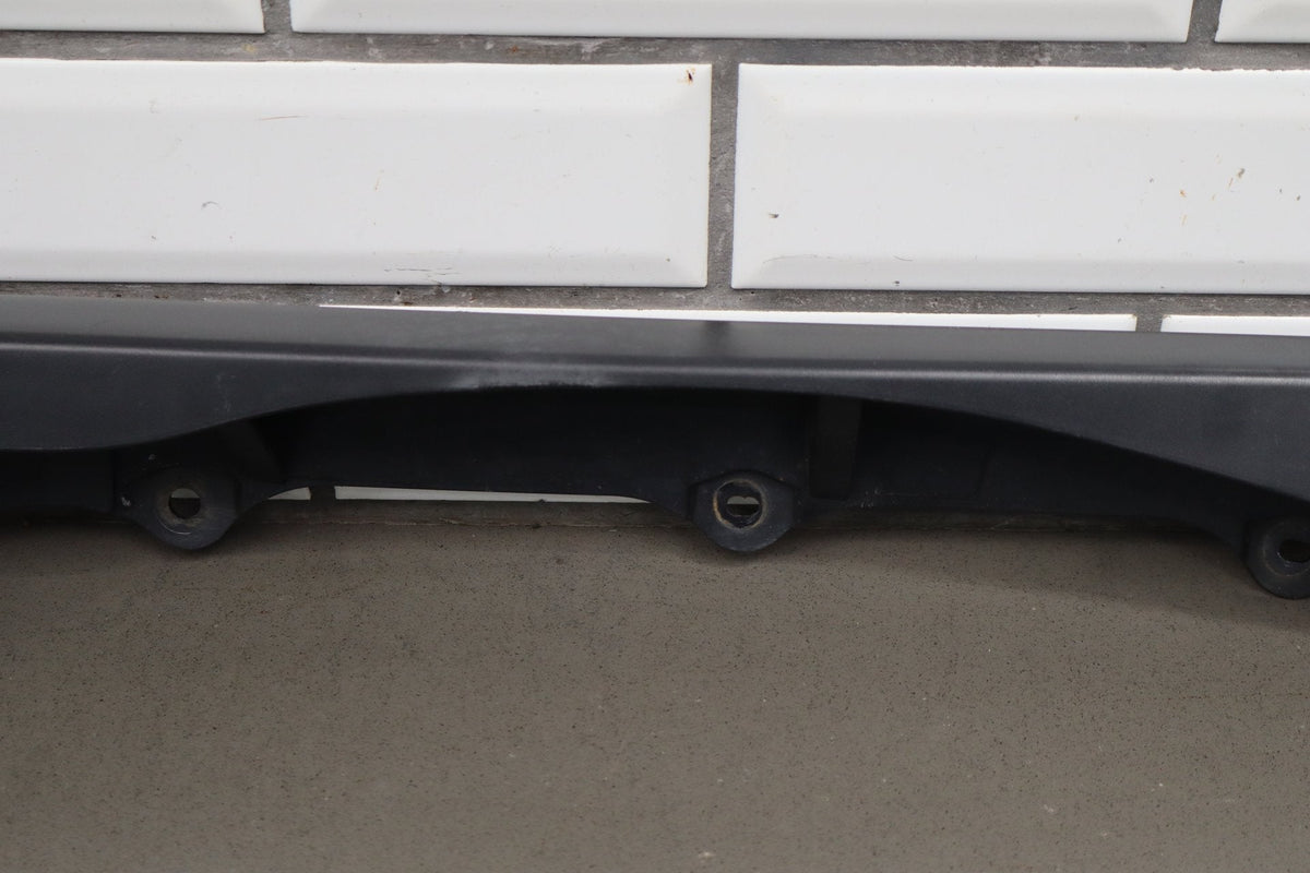 2007-2014 Toyota FJ Cruiser Left Rear Wheel Arch Moulding