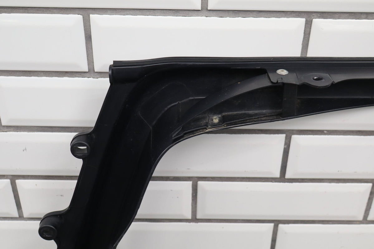 2007-2014 Toyota FJ Cruiser Left Rear Wheel Arch Moulding