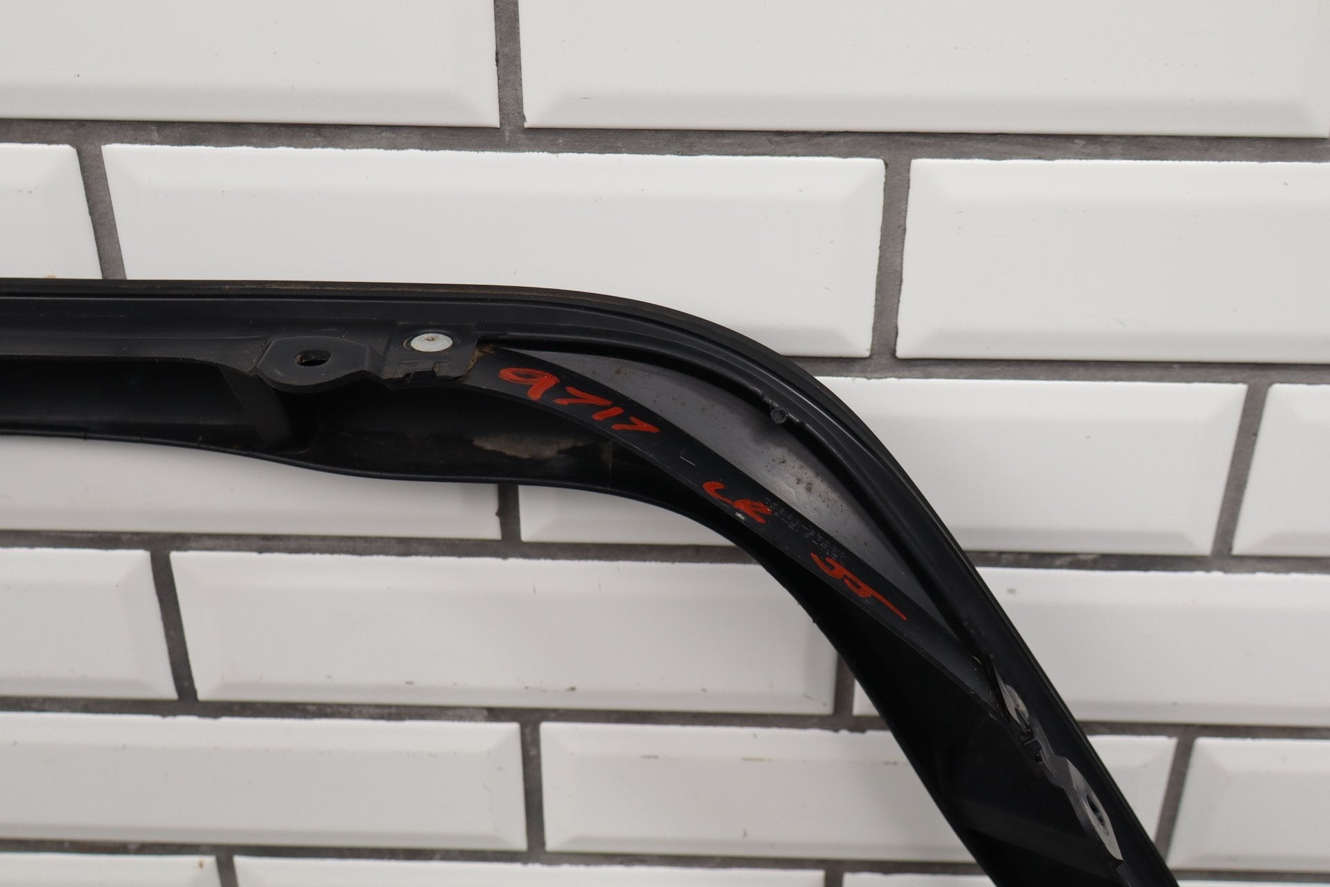 2007-2014 Toyota FJ Cruiser Left Rear Wheel Arch Moulding