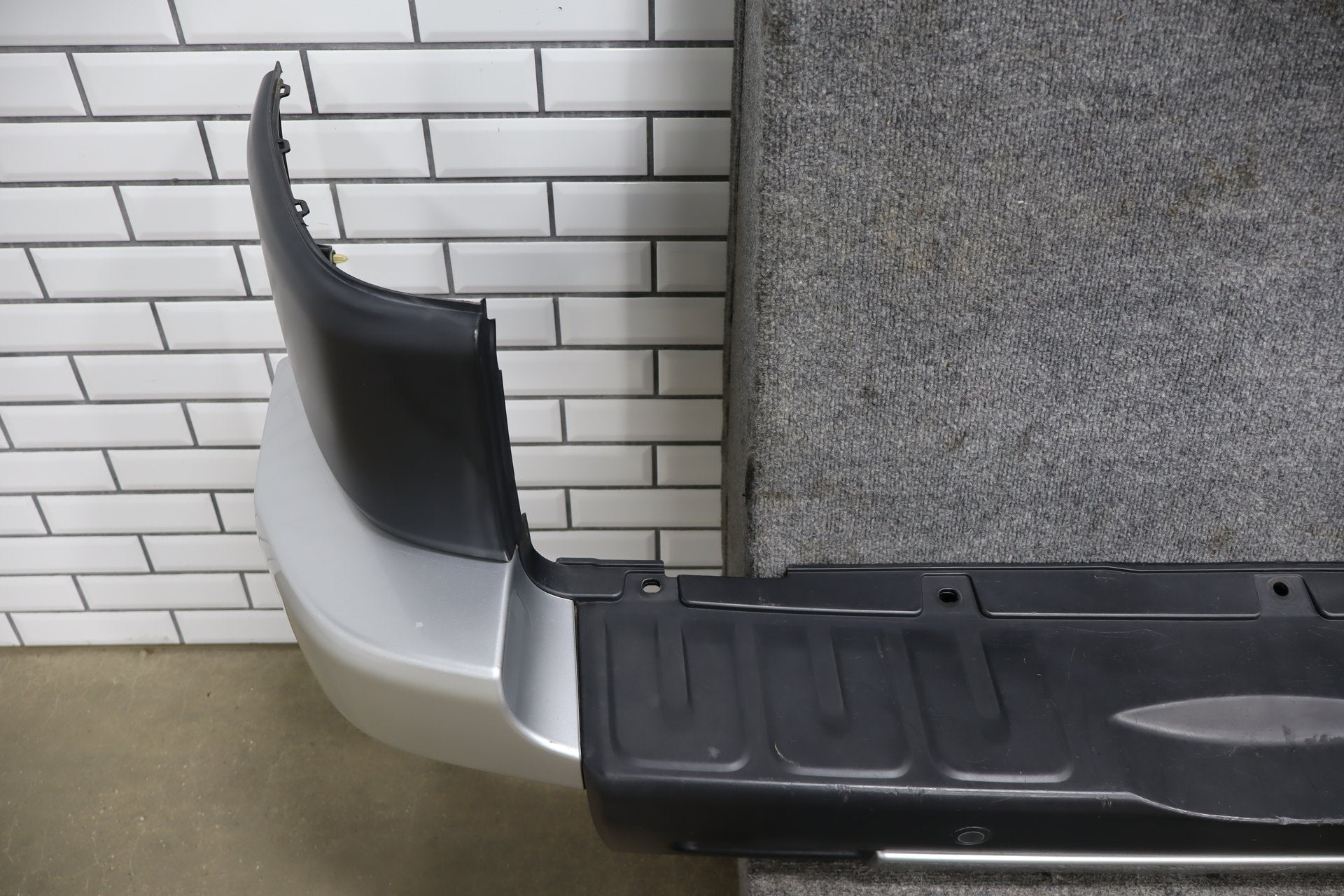 2007-2014 Toyota FJ Cruiser Rear Bumper OEM W/ Rebar