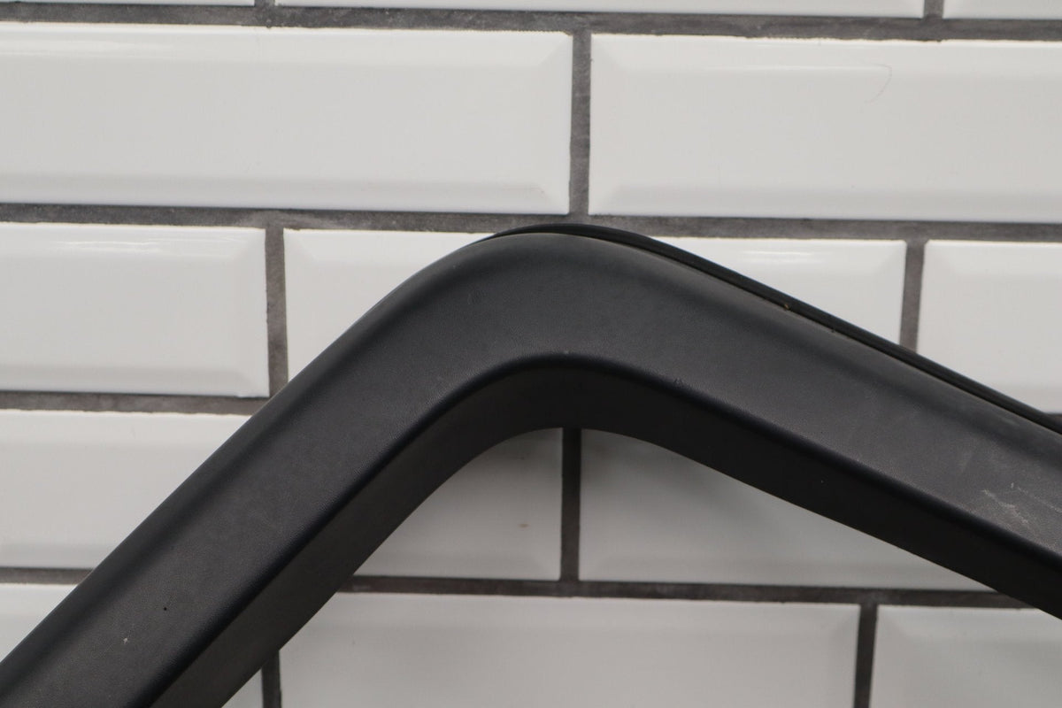 2007-2014 Toyota FJ Cruiser Right Fender Molding
