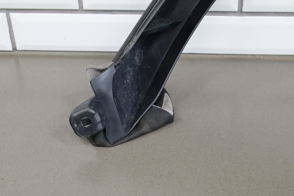 2007-2014 Toyota FJ Cruiser Right Fender Molding