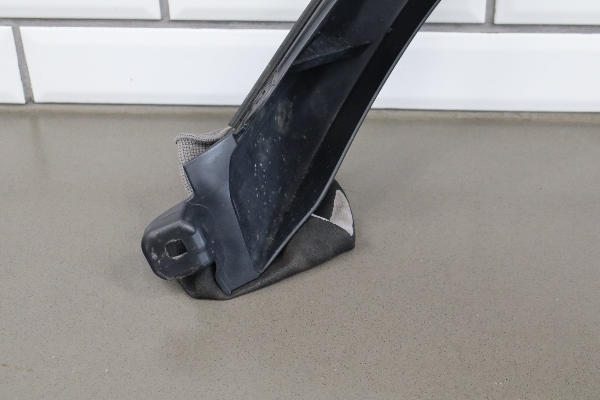 2007-2014 Toyota FJ Cruiser Right Fender Molding
