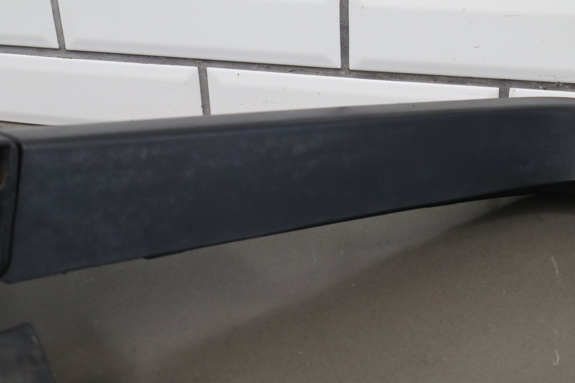 2007-2014 Toyota FJ Cruiser Right Fender Molding