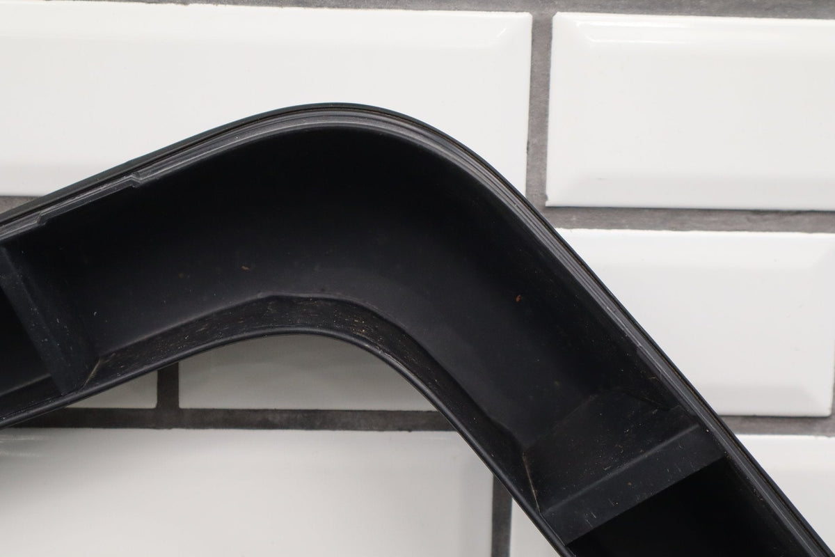 2007-2014 Toyota FJ Cruiser Right Fender Molding