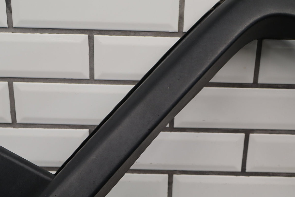 2007-2014 Toyota FJ Cruiser Right Fender Molding