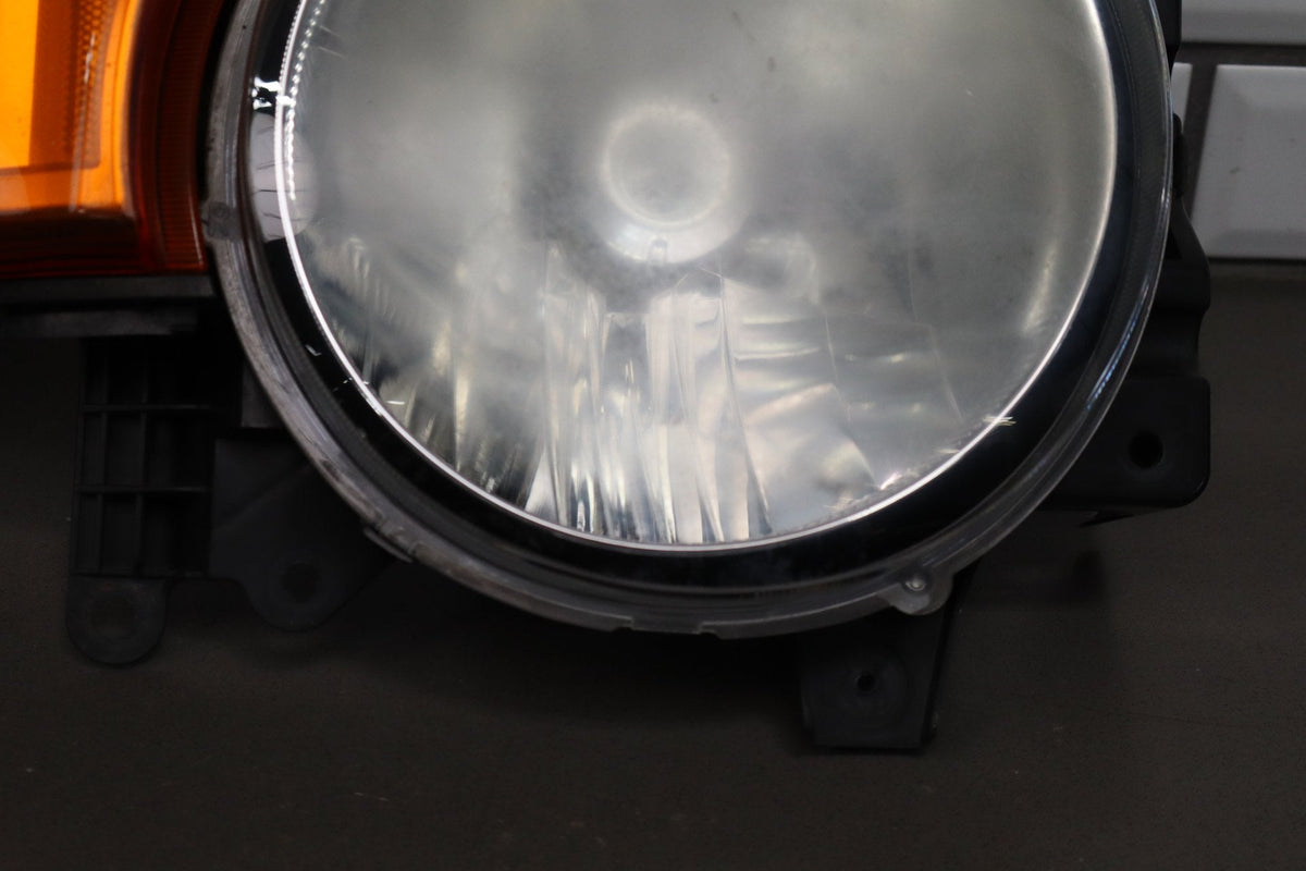 2007-2014 Toyota FJ Cruiser Right Headlamp OEM
