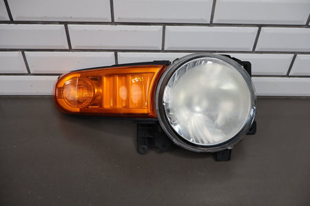 2007-2014 Toyota FJ Cruiser Right Headlamp OEM