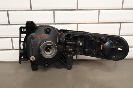 2007-2014 Toyota FJ Cruiser Right Headlamp OEM