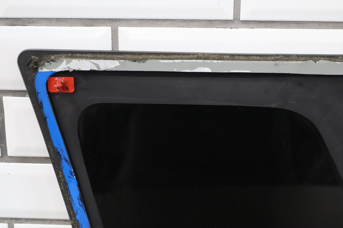2007-2014 Toyota FJ Cruiser Right Quarter Window OEM