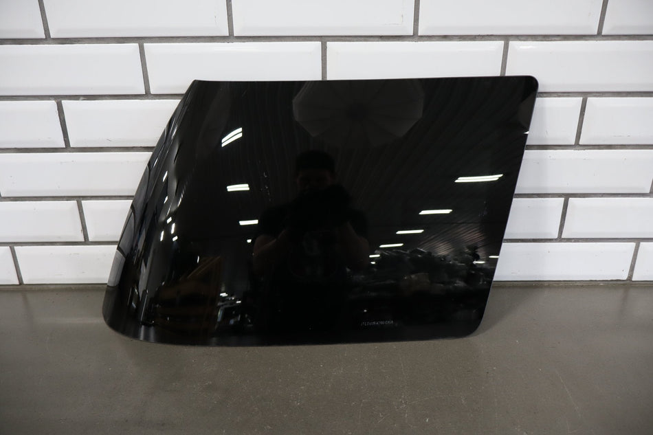 2007-2014 Toyota FJ Cruiser Right Quarter Window OEM