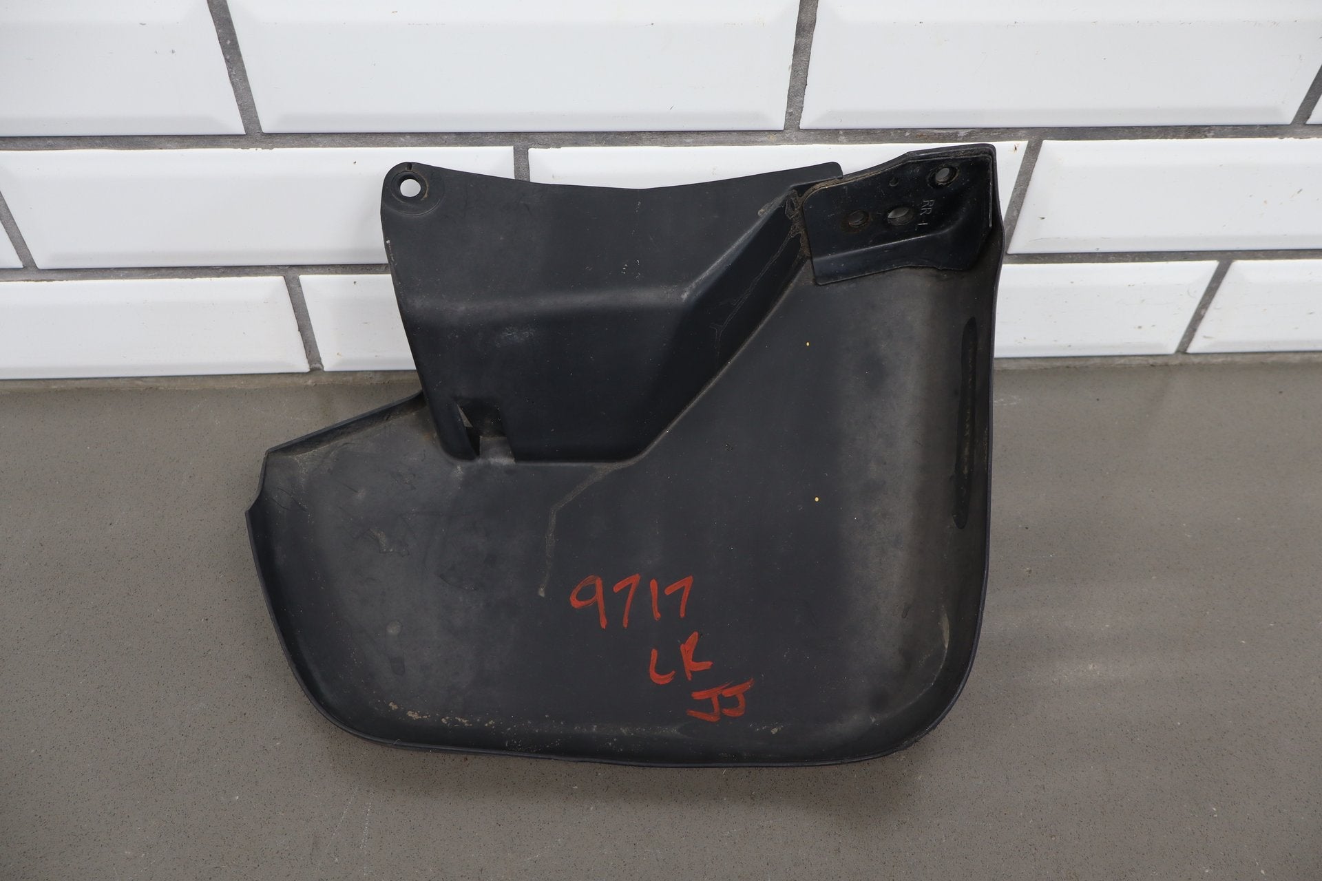 2007-2014 Toyota FJ Cruiser - Splash Guard Set PN: