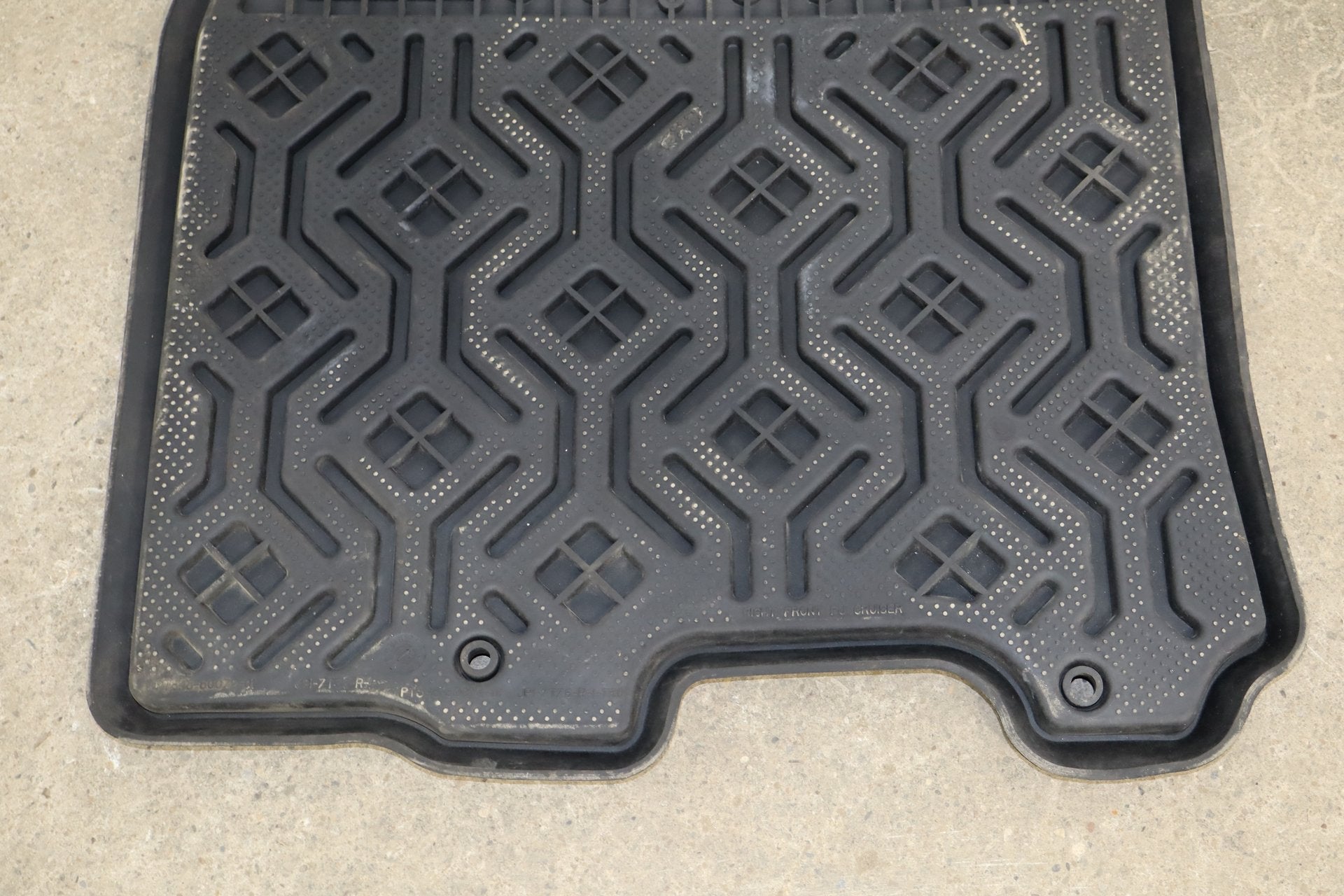 2007-2014 Toyota FJ Crusier OEM Rubber Floor Mats x4