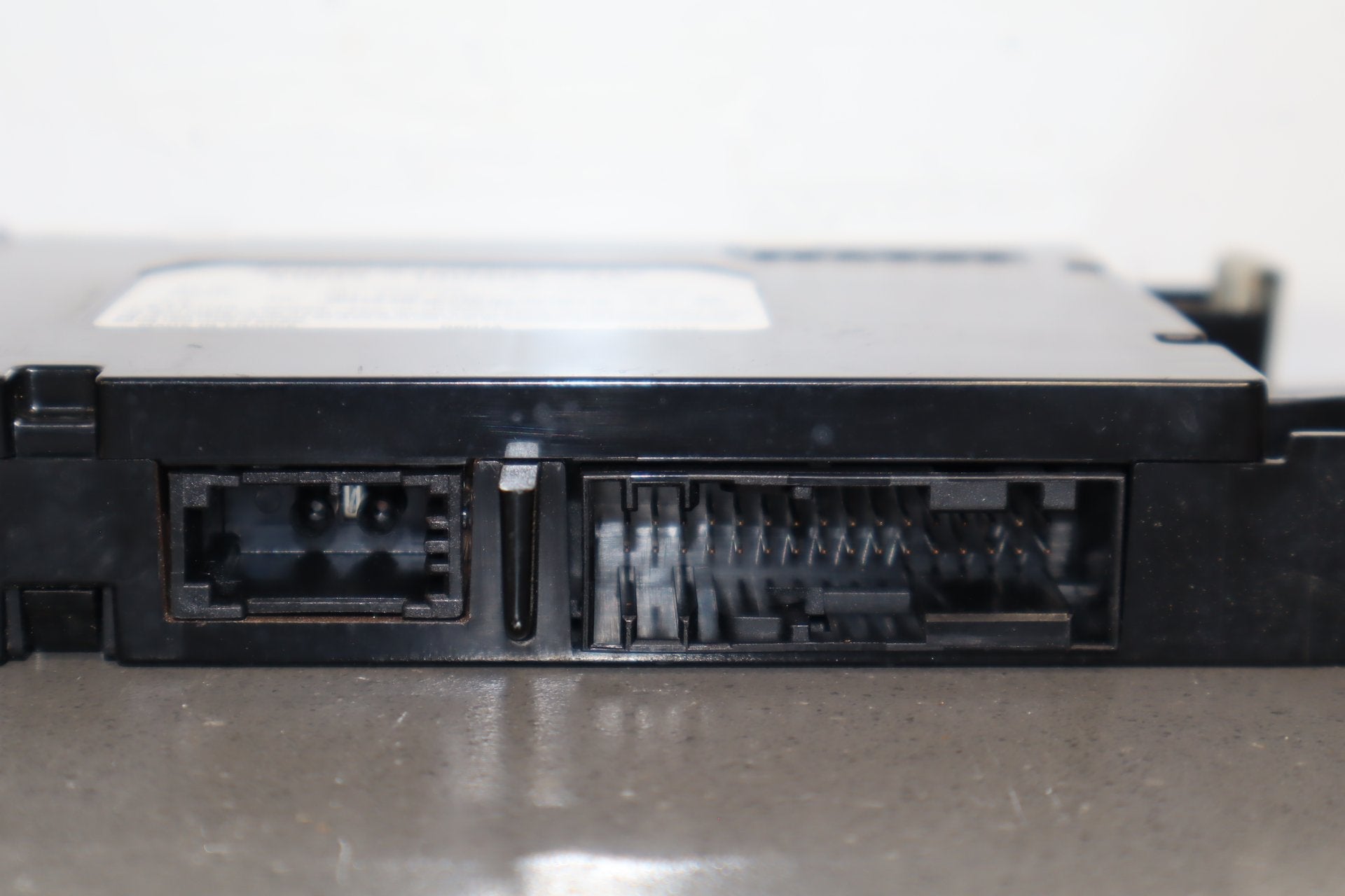 2007-2015 Jaguar XKR- Bluetooth Module PN: 6w83-10d893-ag