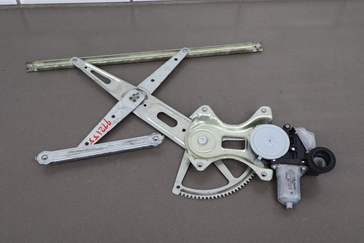2007-2015 Lexus LS460 Right Front Door Regulator OEM