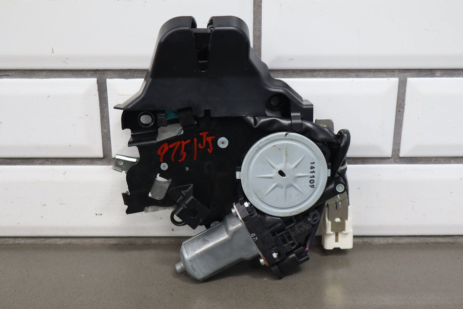 2007-2017 Lexus LS460 XF40 Trunk Lid Latch Closer Actuator 163800-0370 Tested