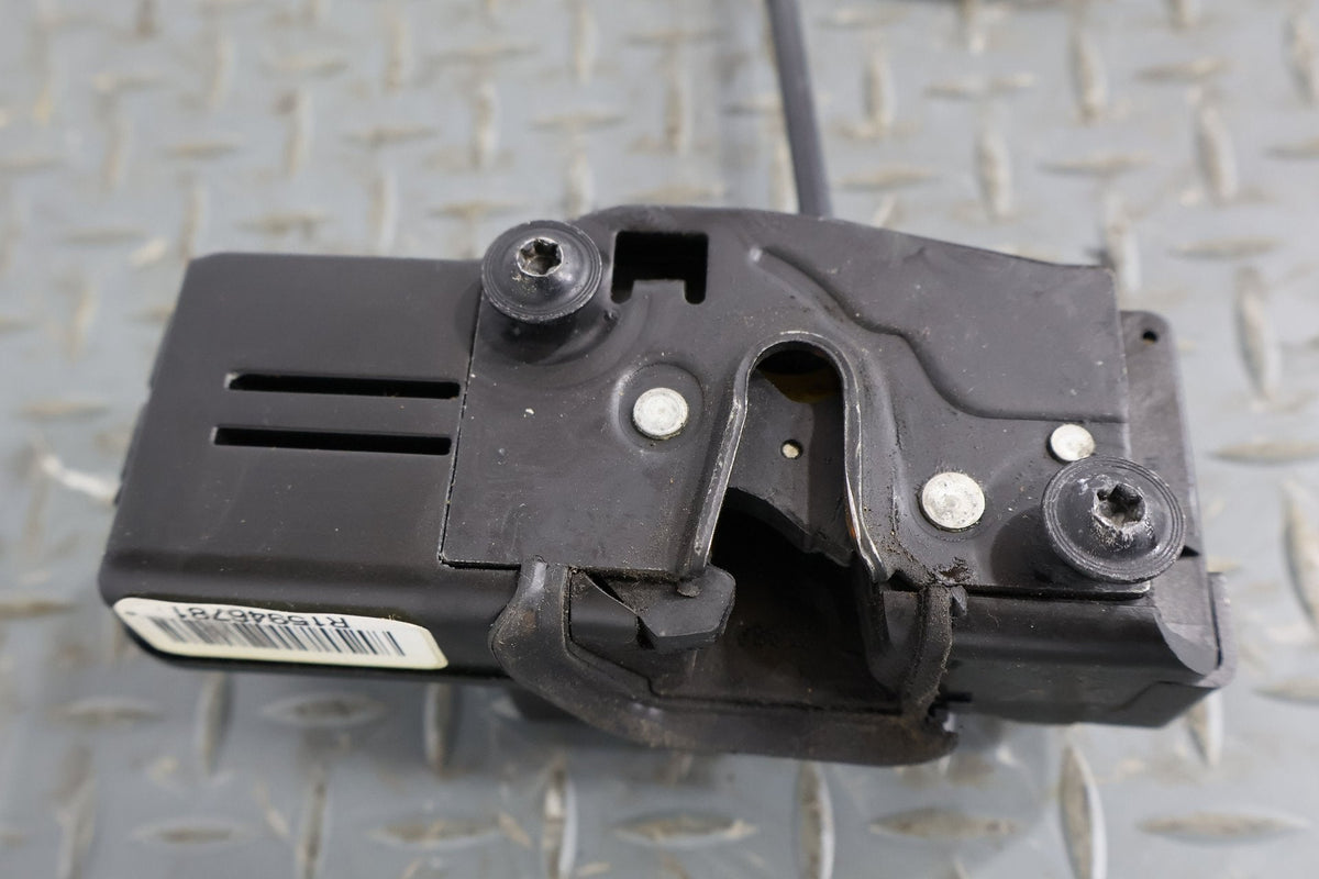 2007 Cadillac XLR- Right Front Door Latch