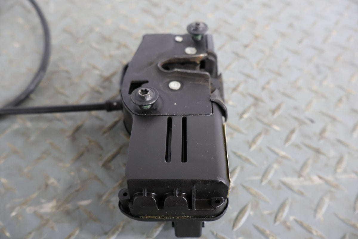 2007 Cadillac XLR- Right Front Door Latch