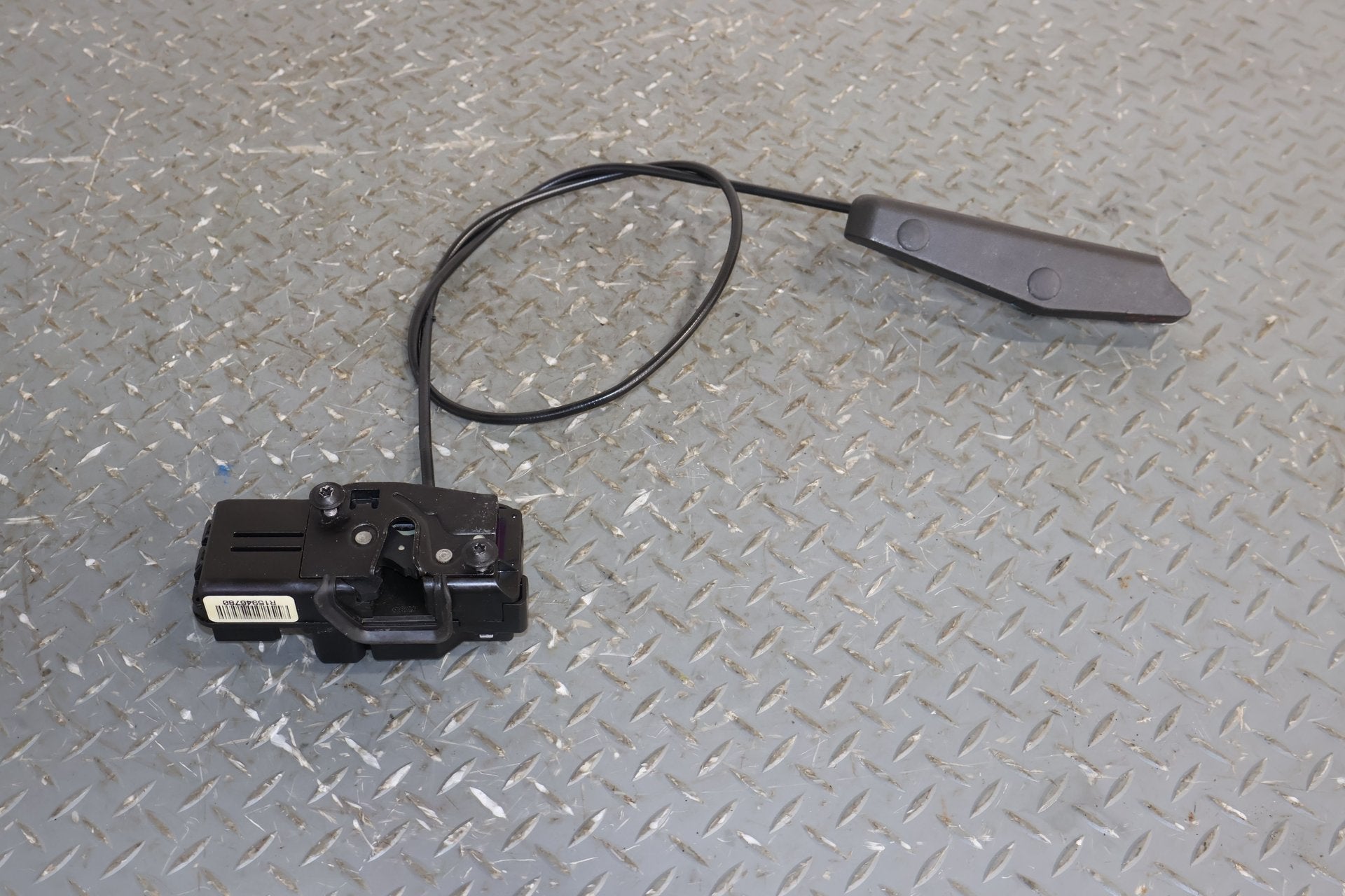 2007 Cadillac XLR- Right Front Door Latch
