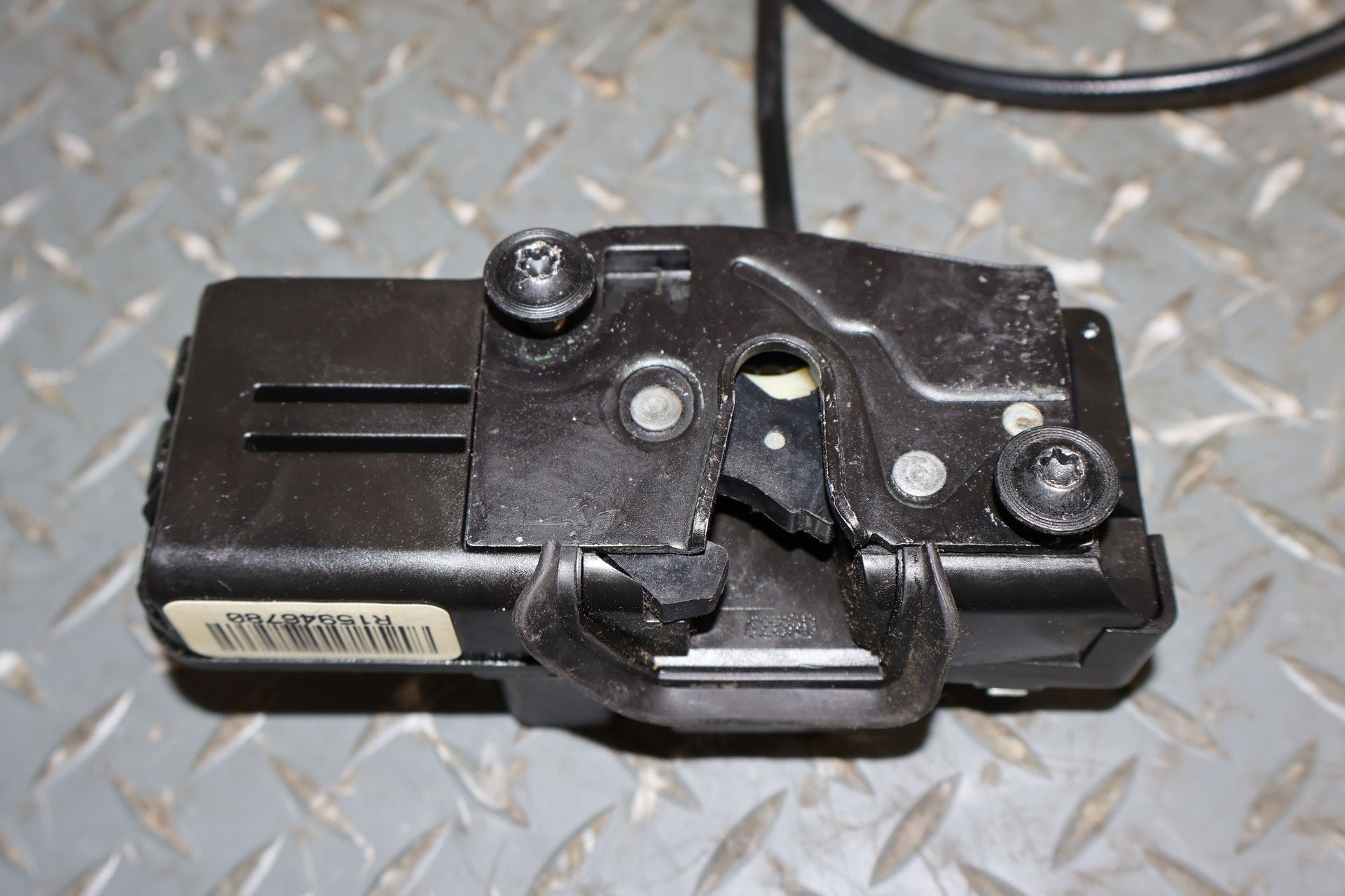 2007 Cadillac XLR- Right Front Door Latch