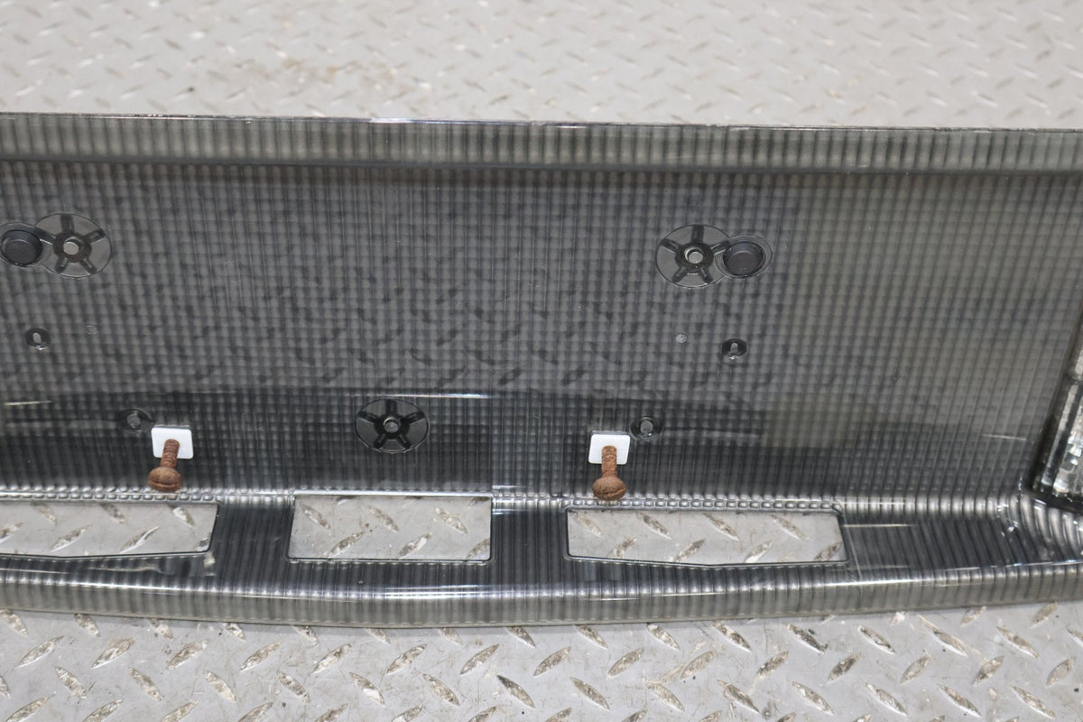 2007 Cadillac XLR- Tail Finish Panel