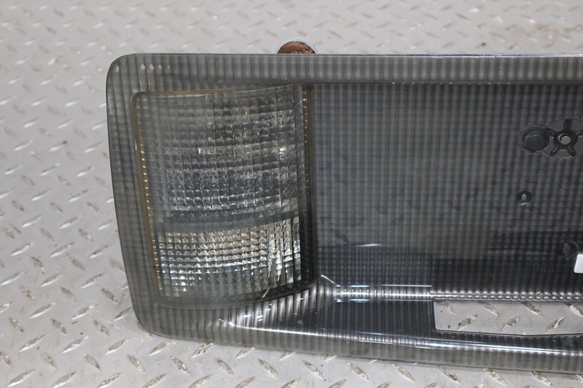 2007 Cadillac XLR- Tail Finish Panel