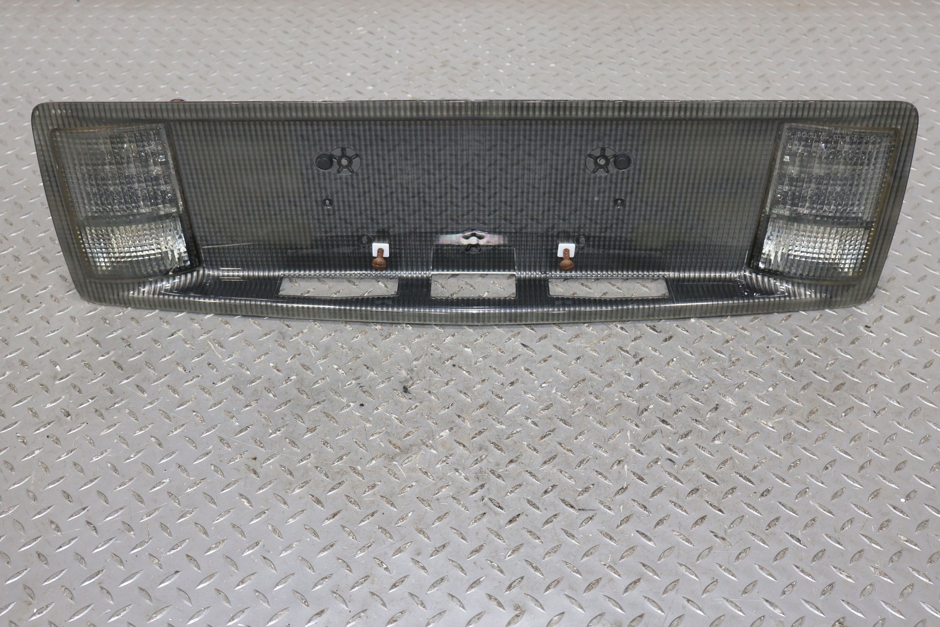 2007 Cadillac XLR- Tail Finish Panel