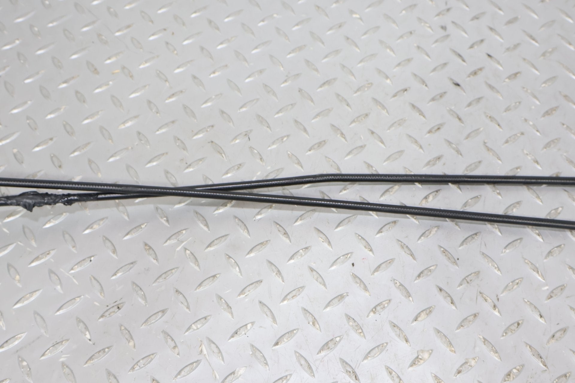 2007 Chevrolet Corvette- Left Front Door Latch