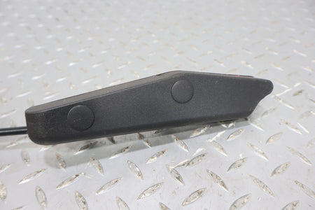 2007 Chevrolet Corvette- Left Front Door Latch