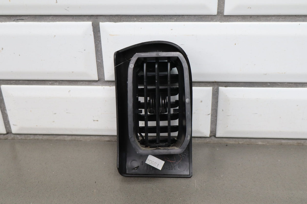 2007 Chevrolet Corvette Right Dash Air Vent 10323198